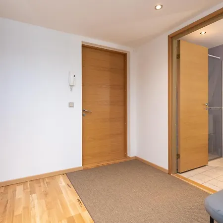 Apartamento Central Cozy With Parking Tallin